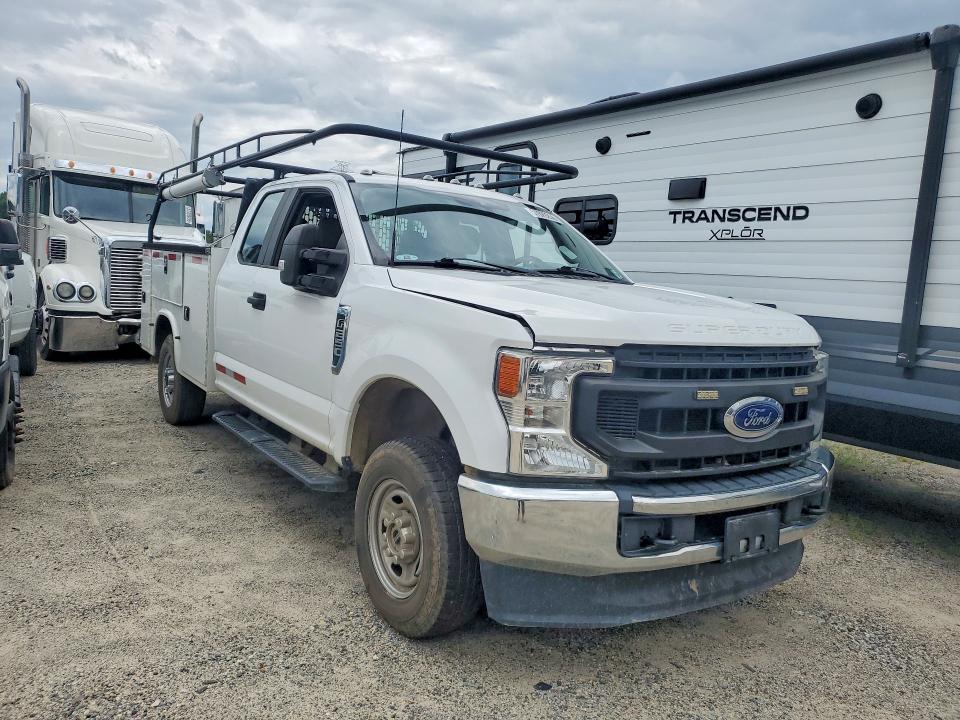 57929266 :رقم المزاد ، 1FD7X2B62NEE69460 vin ، 2022 Ford F250 مزاد بيع