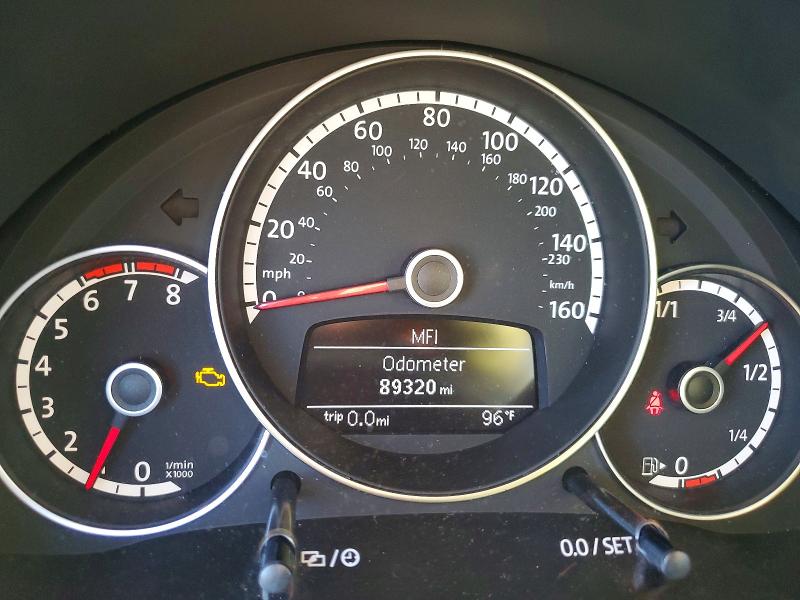 61013766 :رقم المزاد ، 3VWVT7AT6EM603552 vin ، 2014 Volkswagen Beetle مزاد بيع