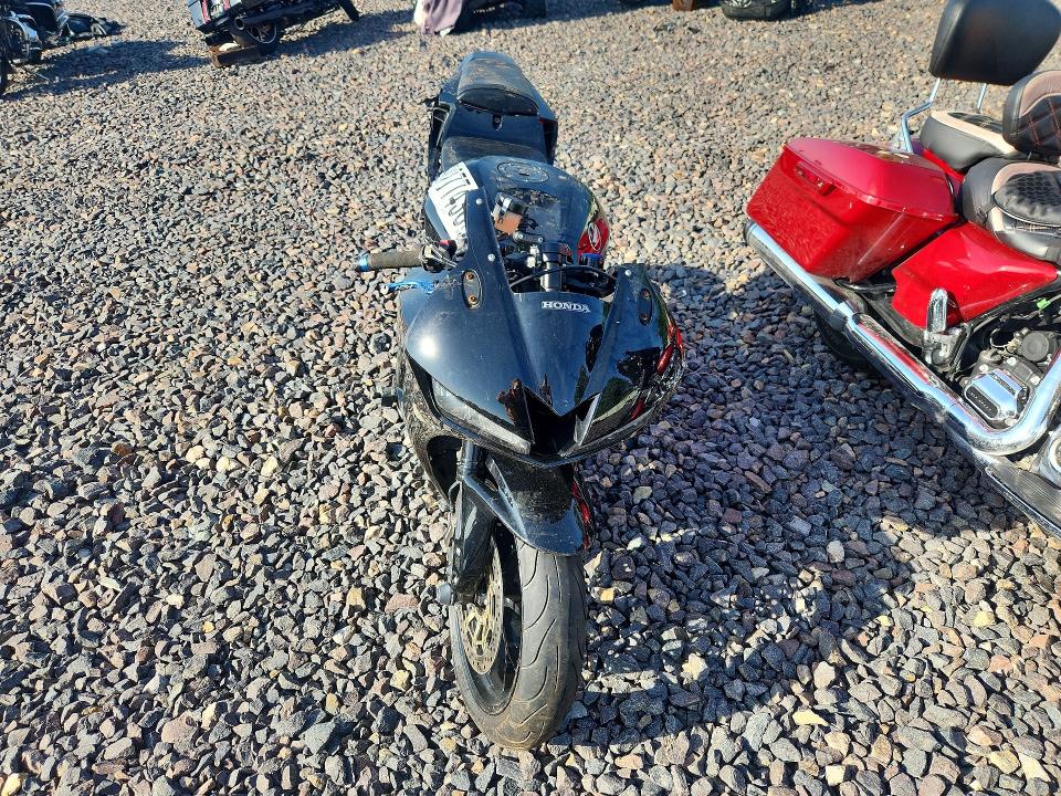 59077436 :رقم المزاد ، JH2PC4003EK700336 vin ، 2014 Honda Cbr600 مزاد بيع