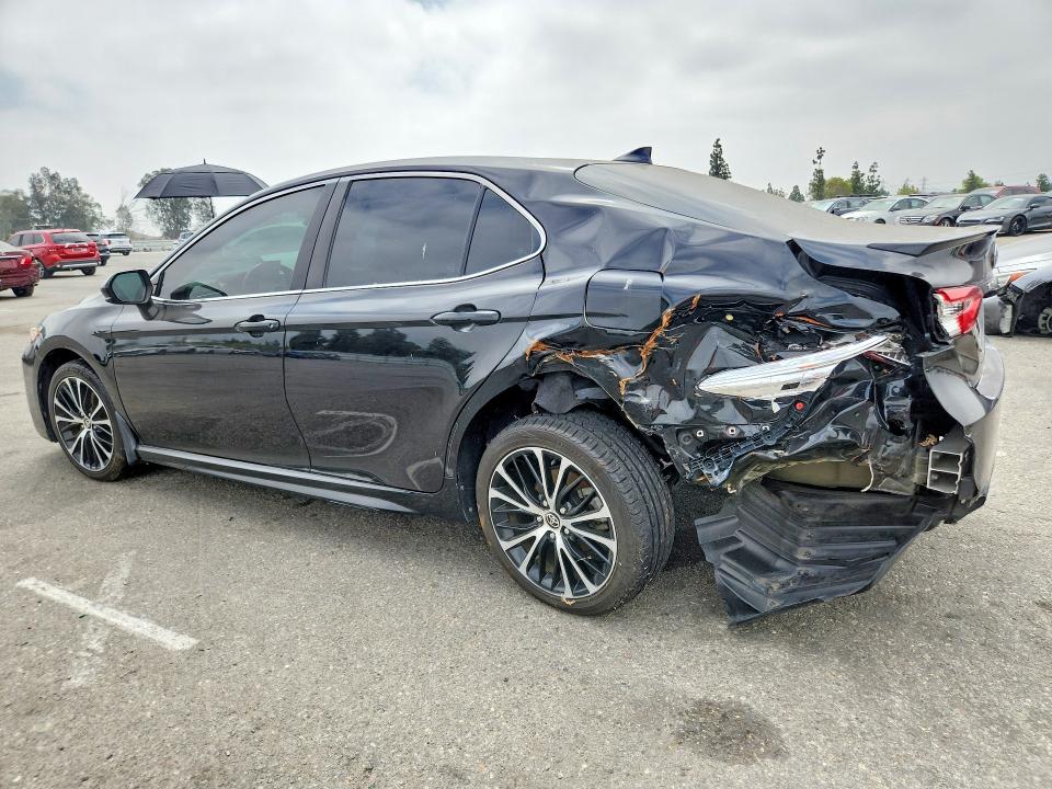 59600656 :رقم المزاد ، 4T1G11AK9LU955373 vin ، 2020 Toyota Camry مزاد بيع
