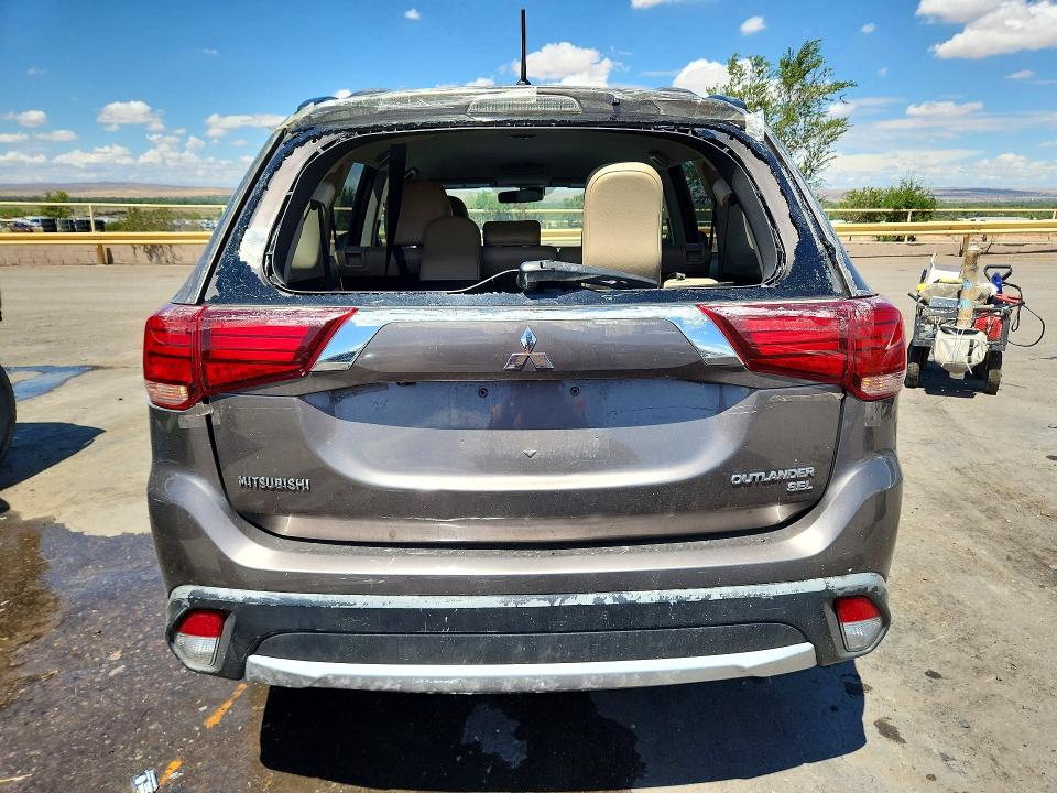 2016 Mitsubishi Outlander მანქანა იყიდება აუქციონზე, vin: JA4AD3A32GZ052622, აუქციონის ნომერი: 62286706