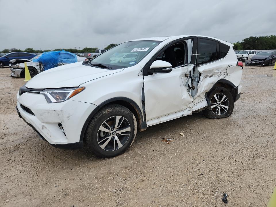 Auction sale of the 2018 Toyota Rav4, vin: 2T3WFREV4JW467761, lot number: 61061446