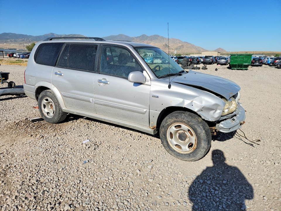 60274276 :رقم المزاد ، JS3TX92V224106629 vin ، 2002 Suzuki Xl7 مزاد بيع