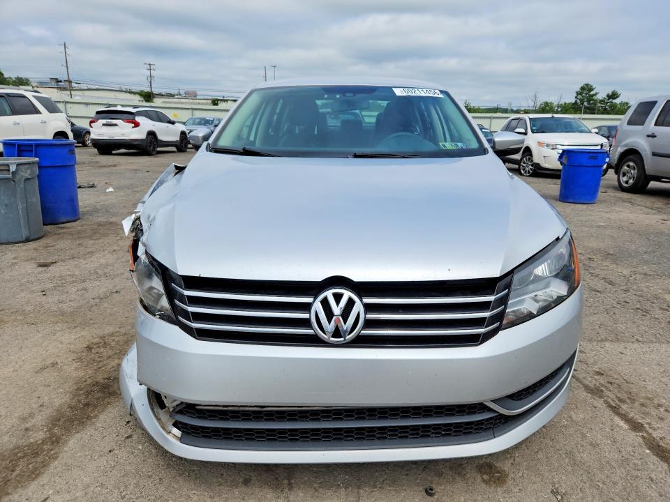 2015 Volkswagen Passat მანქანა იყიდება აუქციონზე, vin: 1VWAT7A30FC020508, აუქციონის ნომერი: 60211456