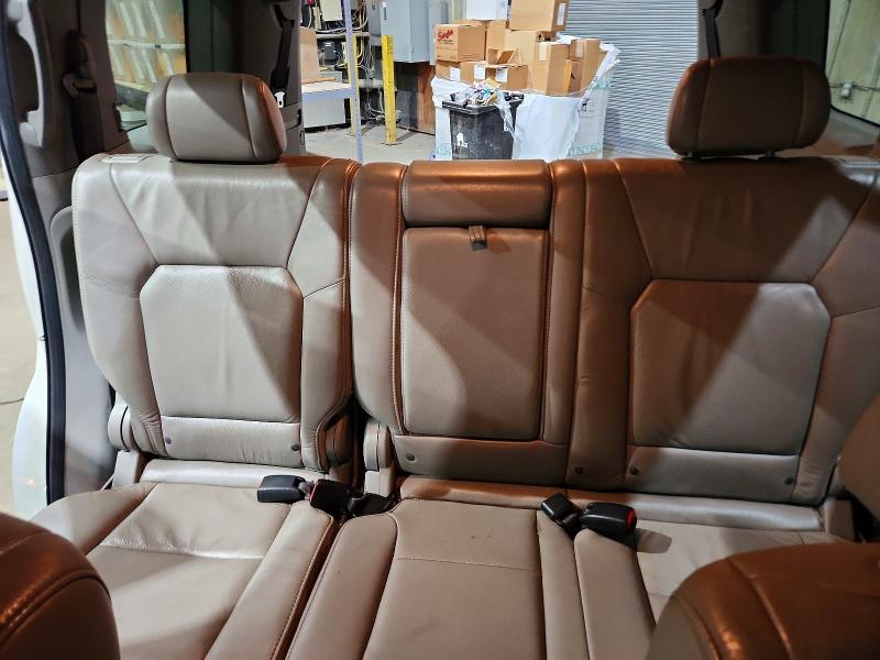 Продажа на аукционе авто 2011 Honda Pilot, vin: 5FNYF4H67BB032613, номер лота: 61819096