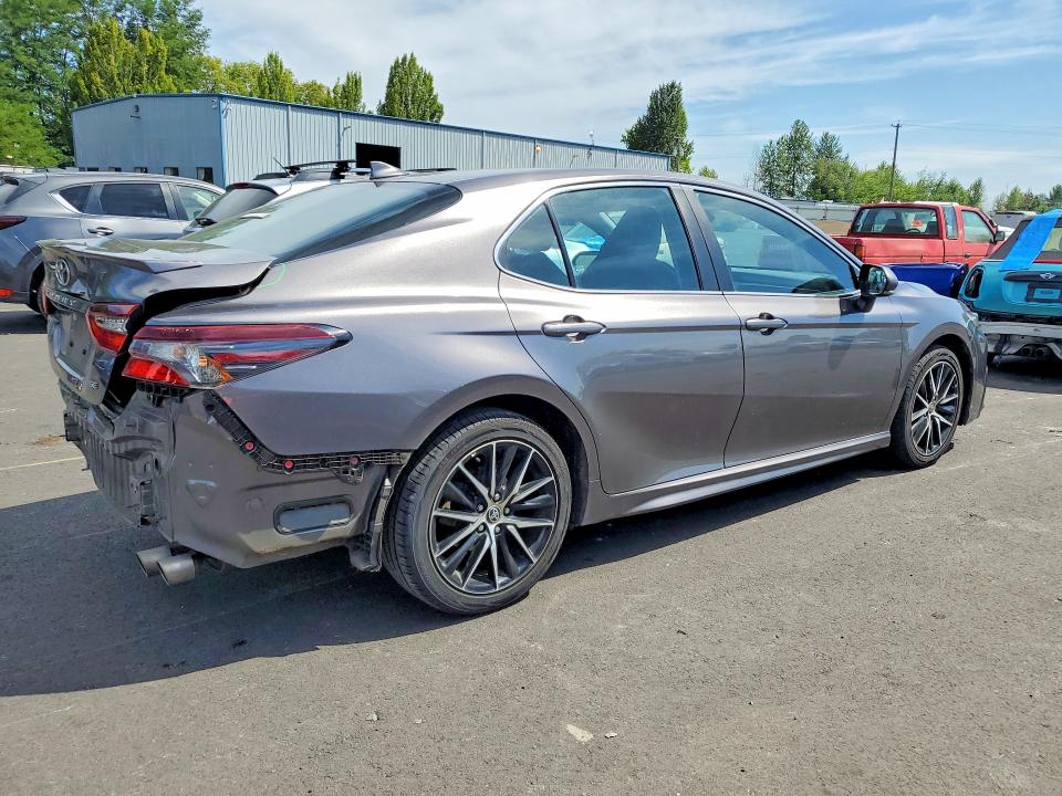 Продаж на аукціоні авто 2022 Toyota Camry, vin: 4T1G11AK6NU039656, номер лоту: 59716916