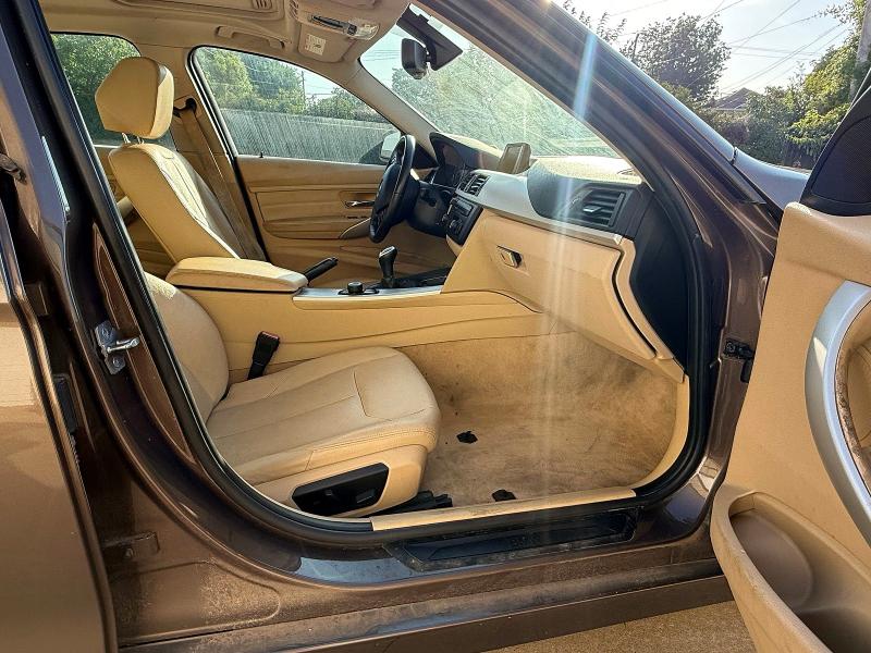 2013 Bmw 328 მანქანა იყიდება აუქციონზე, vin: WBA3A5C53DF453494, აუქციონის ნომერი: 62914626