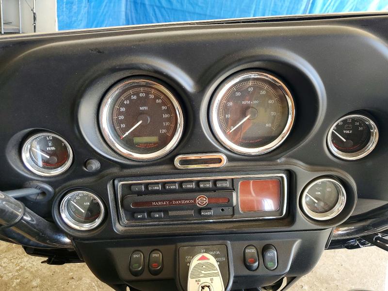 59659826 :رقم المزاد ، 1HD1FCW114Y630507 vin ، 2004 Harley-davidson Flhtcui مزاد بيع