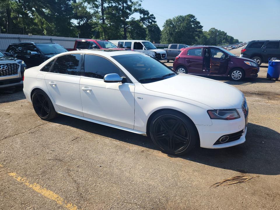 2011 Audi S4 მანქანა იყიდება აუქციონზე, vin: WAUBGAFL8BA045564, აუქციონის ნომერი: 59308666