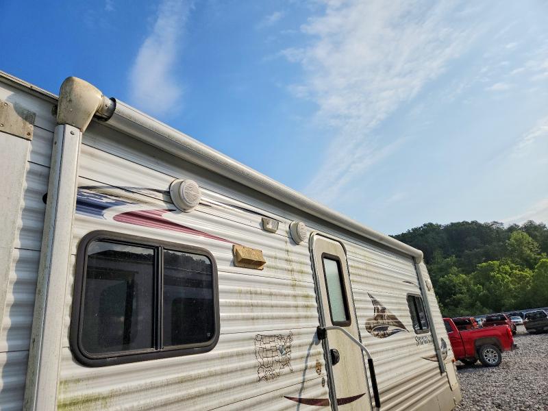 2011 Keystone Rv Trailers მანქანა იყიდება აუქციონზე, vin: 4YDT31120B3105114, აუქციონის ნომერი: 62474256