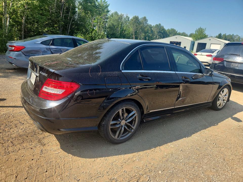63474356 :رقم المزاد ، WDDGF8AB3DA869547 vin ، 2013 Mercedes-benz C مزاد بيع