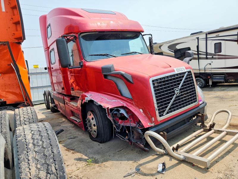 60943516 :رقم المزاد ، 4V4NC9GH96N416111 vin ، 2006 Volvo Vn Vnl مزاد بيع