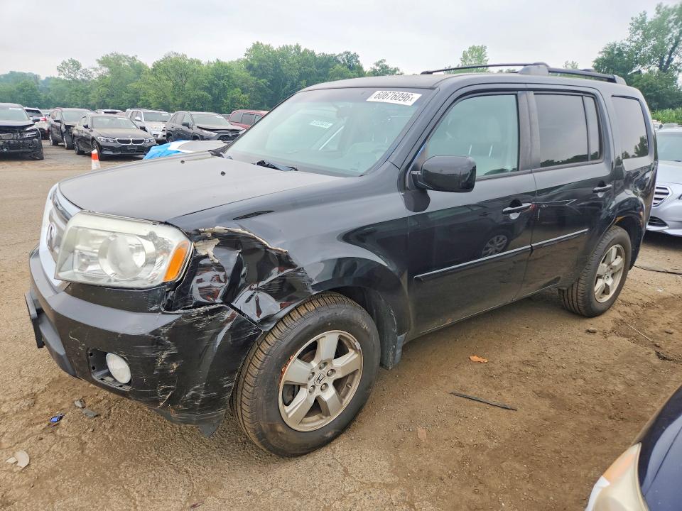 60676096 :رقم المزاد ، 5FNYF4H44BB065549 vin ، 2011 Honda Pilot مزاد بيع
