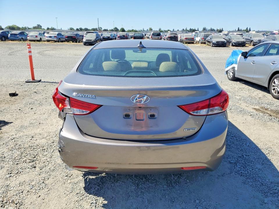 61386866 :رقم المزاد ، 5NPDH4AE9DH248882 vin ، 2013 Hyundai Elantra مزاد بيع