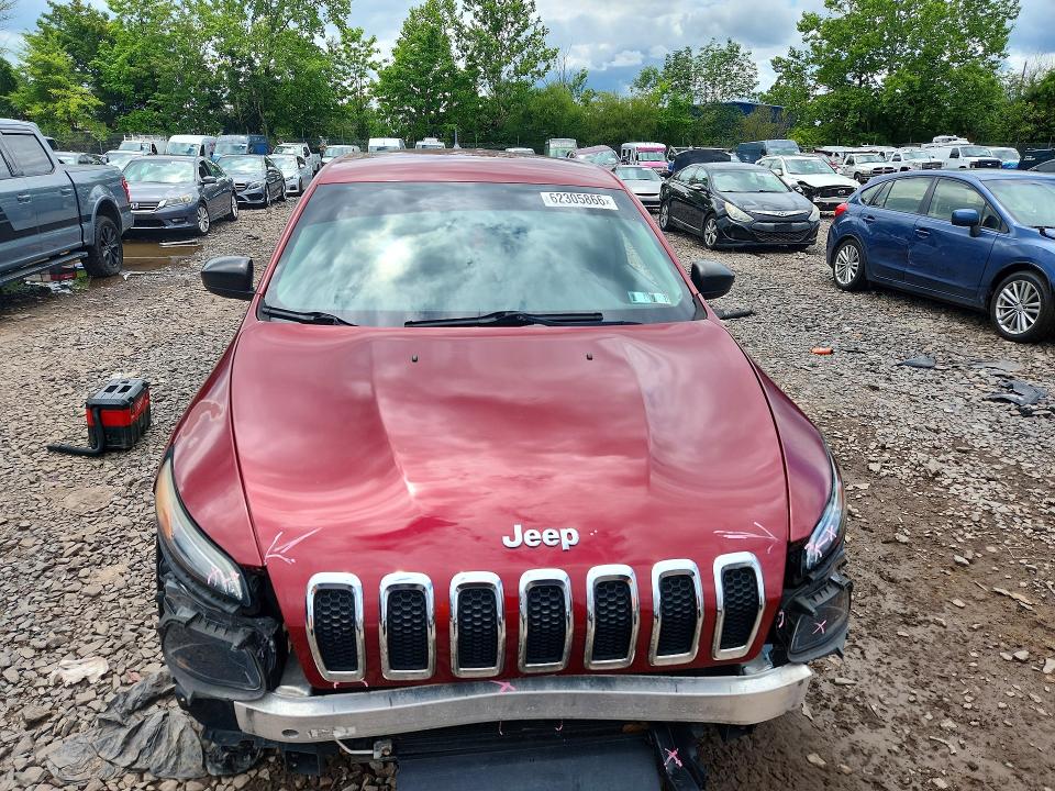 62305866 :رقم المزاد ، 1C4PJLAB9GW342437 vin ، 2016 Jeep Cherokee مزاد بيع