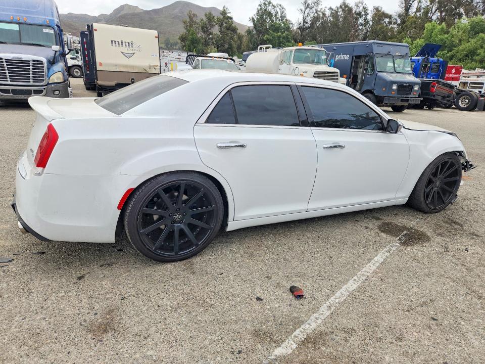 Продажа на аукционе авто 2015 Chrysler 300c, vin: 2C3CCAEGXFH766147, номер лота: 59652646