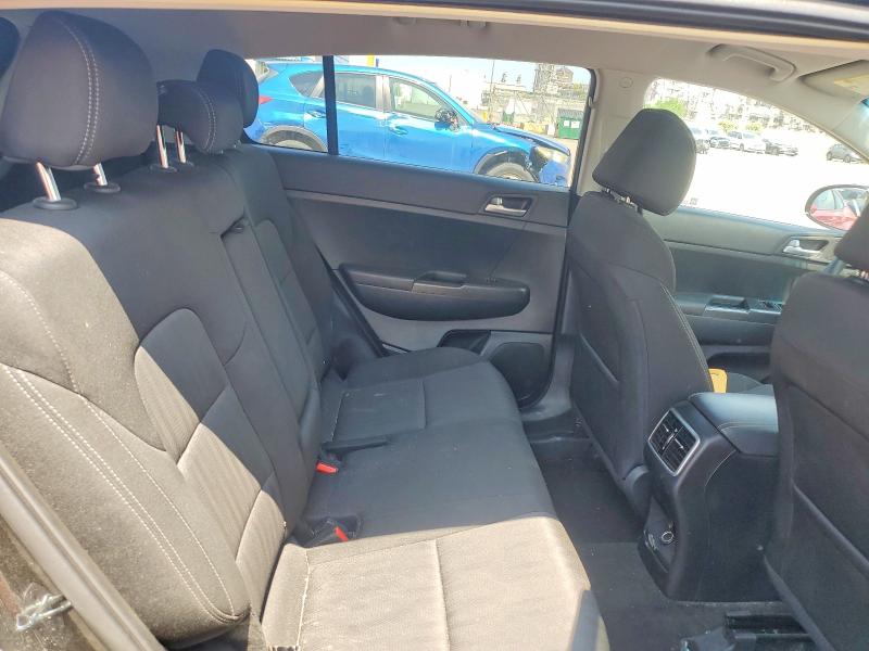 60020306 :رقم المزاد ، KNDPMCAC9M7930358 vin ، 2021 Kia Sportage مزاد بيع