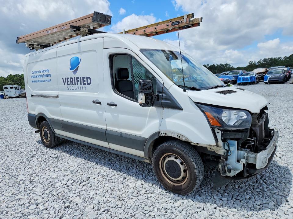 61751856 :رقم المزاد ، 1FTBR1CG5NKA39966 vin ، 2022 Ford Transit مزاد بيع