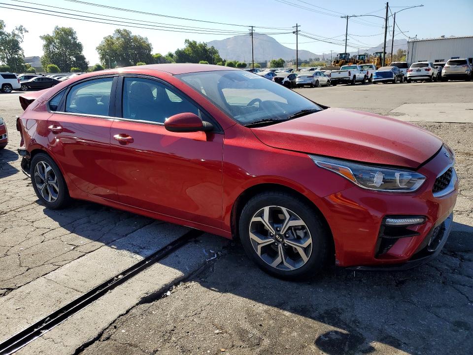 Продаж на аукціоні авто 2021 Kia Forte, vin: 3KPF24AD2ME268266, номер лоту: 61185566
