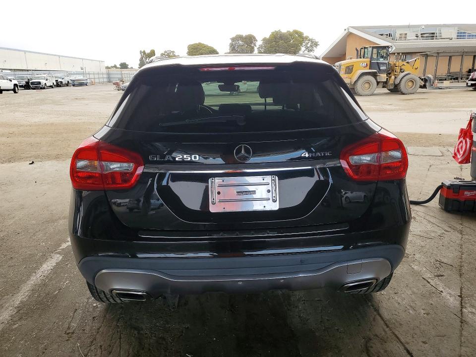2018 Mercedes-benz Gla მანქანა იყიდება აუქციონზე, vin: WDCTG4GB7JJ421999, აუქციონის ნომერი: 62722376