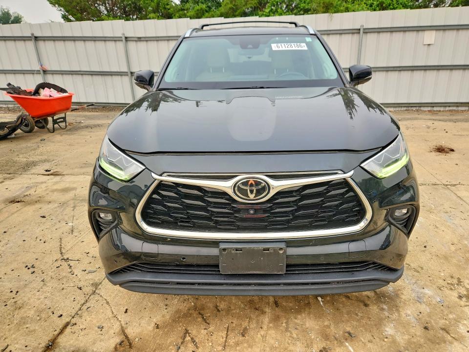 Aukcja sprzedaży 2021 Toyota Highlander, vin: 5TDDZRBHXMS525469, numer aukcji: 61128186