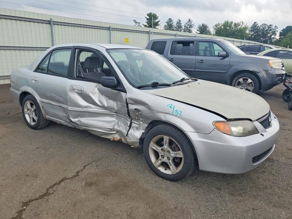 Aukcja sprzedaży 2003 Mazda Protege, vin: JM1BJ225X30171692, numer aukcji: 62768136