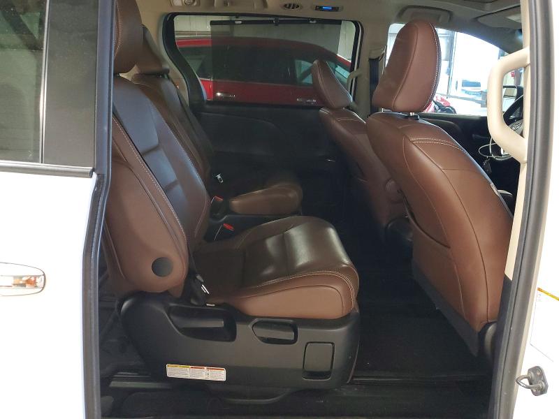 Aukcja sprzedaży 2015 Toyota Sienna, vin: 5TDYK3DC1FS587463, numer aukcji: 61539056