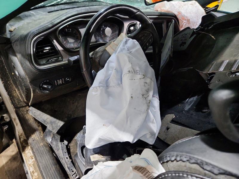 59945016 :رقم المزاد ، 2C3CDZKG1NH246868 vin ، 2022 Dodge Challenger مزاد بيع
