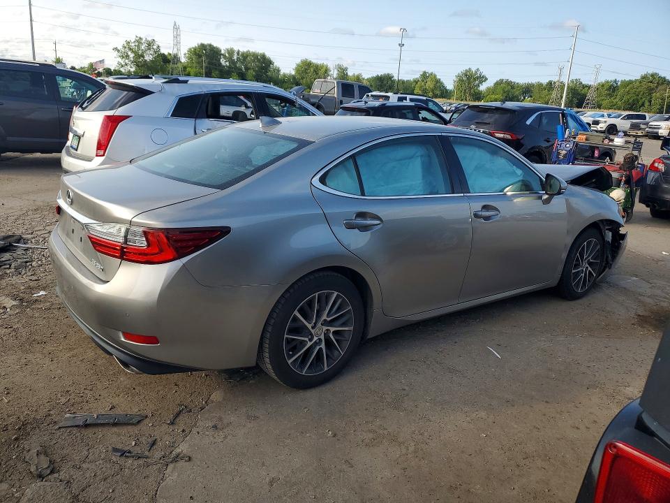 Продажа на аукционе авто 2017 Lexus Es, vin: 58ABK1GG6HU050602, номер лота: 61917426