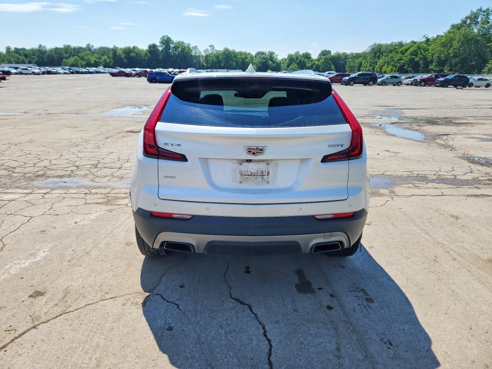 60486146 :رقم المزاد ، 1GYFZDR45LF052944 vin ، 2020 Cadillac Xt4 مزاد بيع