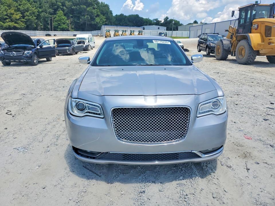 2016 Chrysler 300c მანქანა იყიდება აუქციონზე, vin: 2C3CCAKG3GH208498, აუქციონის ნომერი: 60170226