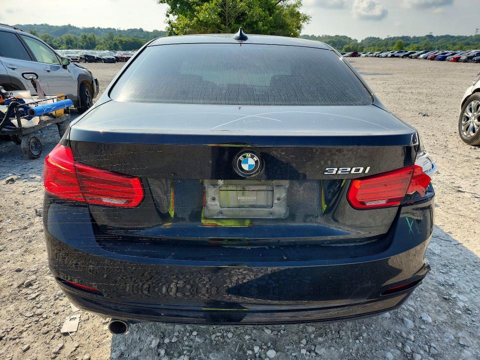 Aukcja sprzedaży 2018 Bmw 320, vin: WBA8A9C54JAH12664, numer aukcji: 59801756