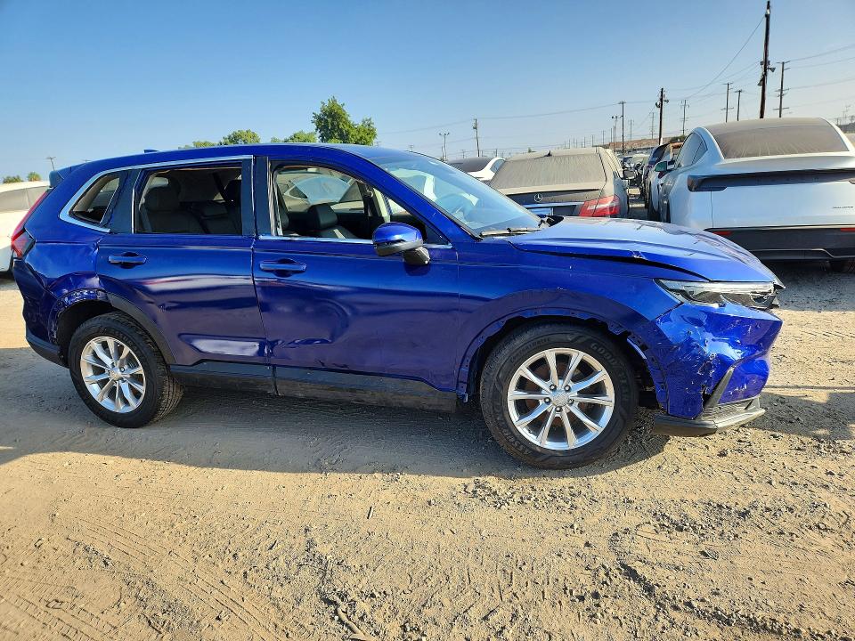 Продаж на аукціоні авто 2023 Honda Cr-v, vin: 2HKRS4H77PH408938, номер лоту: 63352916
