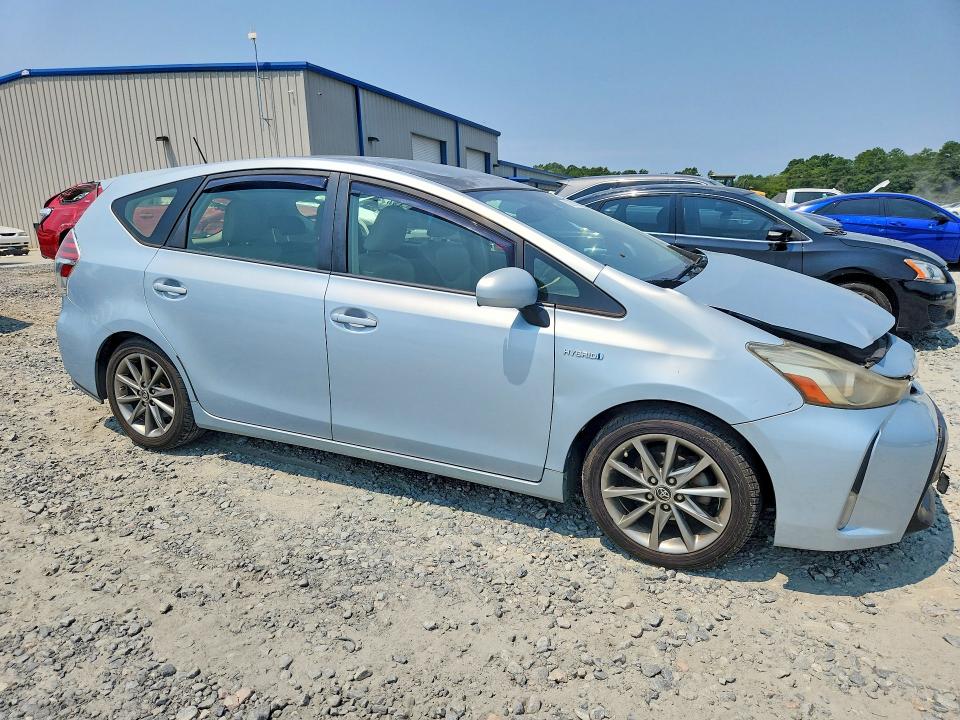 Продажа на аукционе авто 2015 Toyota Prius V, vin: JTDZN3EUXFJ029305, номер лота: 62359166