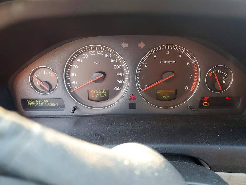 2005 Volvo Xc70 მანქანა იყიდება აუქციონზე, vin: YV1SZ592951182759, აუქციონის ნომერი: 60035426