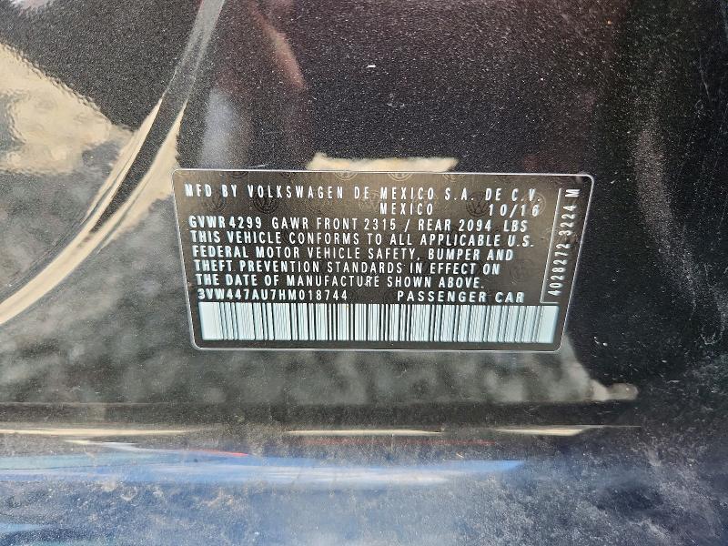 60530976 :رقم المزاد ، 3VW447AU7HM018744 vin ، 2017 Volkswagen Gti مزاد بيع