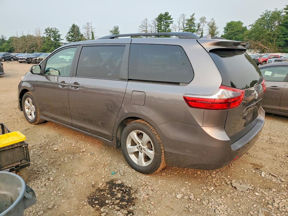 60396116 :رقم المزاد ، 5TDKZ3DC5LS029080 vin ، 2020 Toyota Sienna مزاد بيع