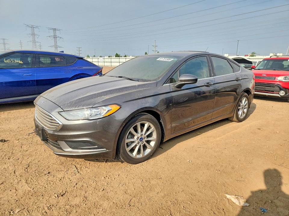 61751586 :رقم المزاد ، 3FA6P0H77HR182370 vin ، 2017 Ford Fusion مزاد بيع