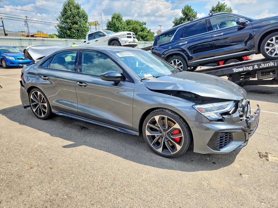 2024 Audi S3 მანქანა იყიდება აუქციონზე, vin: WAUH3DGY7RA044174, აუქციონის ნომერი: 60251666