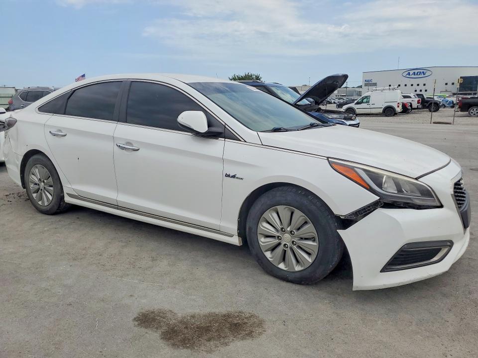 2016 Hyundai Sonata Hybrid მანქანა იყიდება აუქციონზე, vin: KMHE24L18GA021710, აუქციონის ნომერი: 60388336