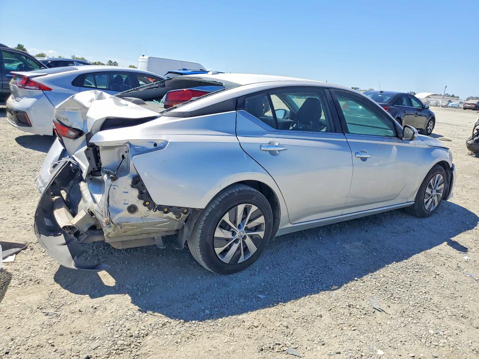 60987606 :رقم المزاد ، 1N4BL4BV6LC211745 vin ، 2020 Nissan Altima مزاد بيع