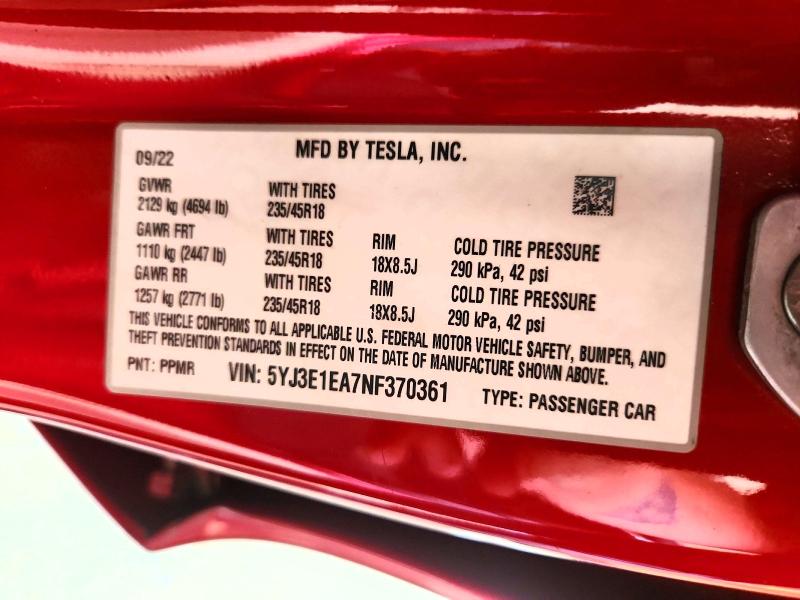 62981746 :رقم المزاد ، 5YJ3E1EA7NF370361 vin ، 2022 Tesla Model 3 مزاد بيع