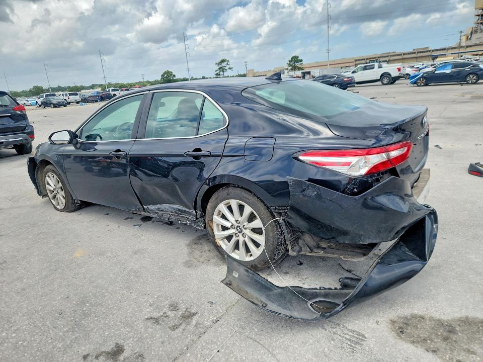 2020 Toyota Camry მანქანა იყიდება აუქციონზე, vin: 4T1C11AK4LU336937, აუქციონის ნომერი: 62041286