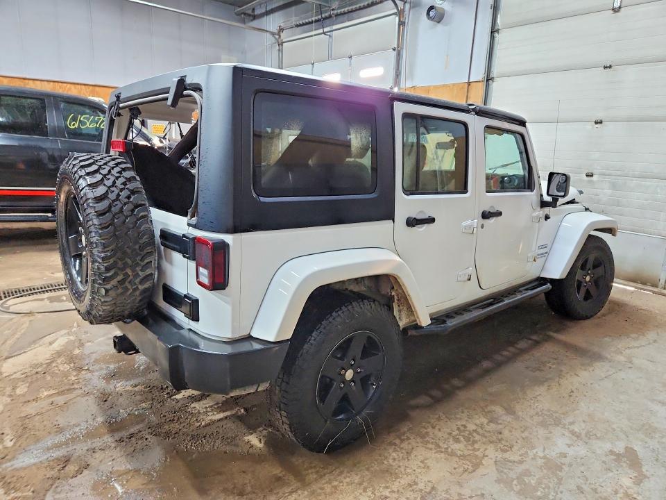 2015 Jeep Wrangler Unlimited მანქანა იყიდება აუქციონზე, vin: 1C4BJWDGXFL609071, აუქციონის ნომერი: 60801866