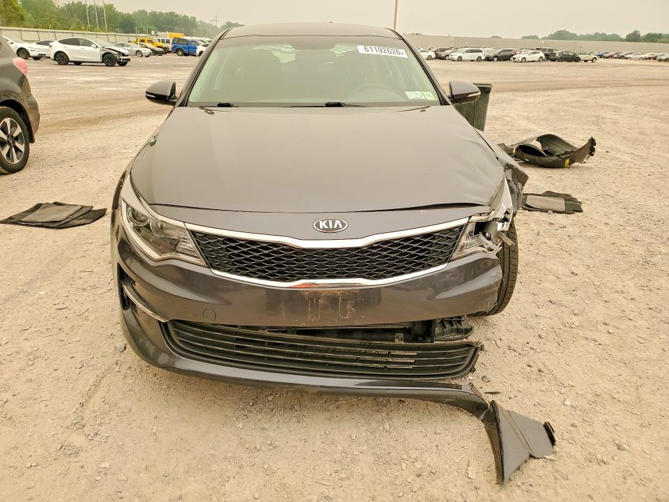 61192626 :رقم المزاد ، KNAGT4L36H5142075 vin ، 2017 Kia Optima مزاد بيع