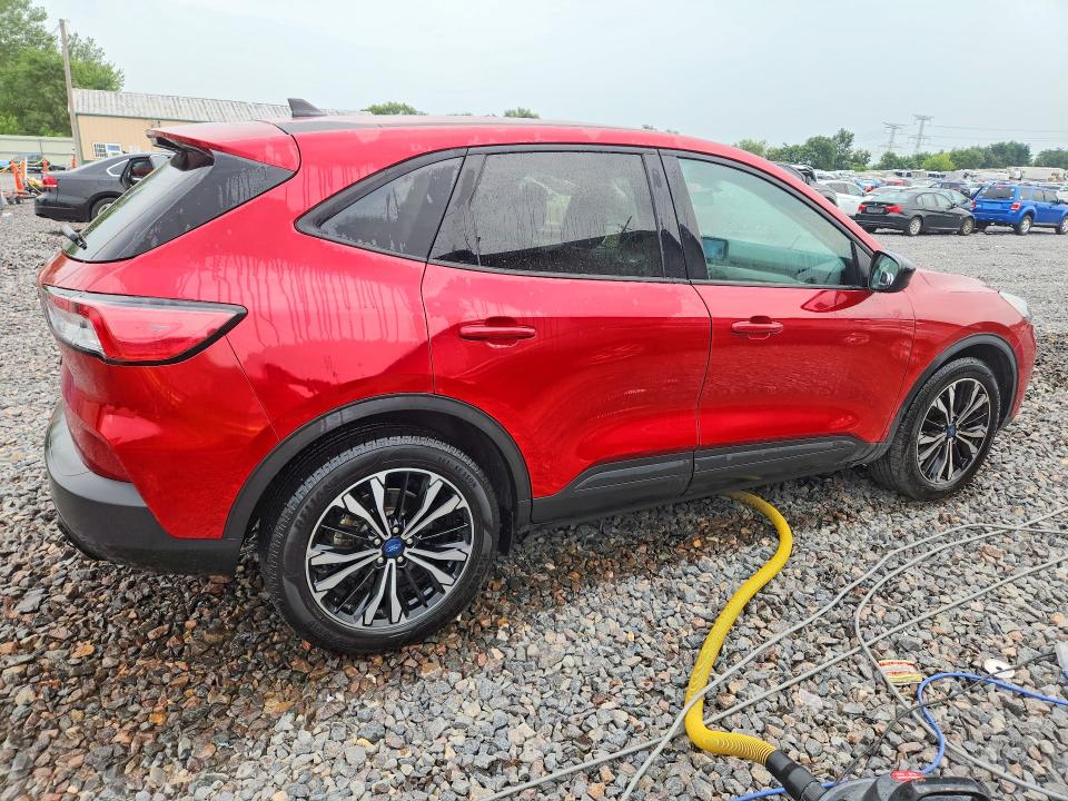 Продажа на аукционе авто 2022 Ford Escape, vin: 1FMCU0G68NUA11982, номер лота: 62679396