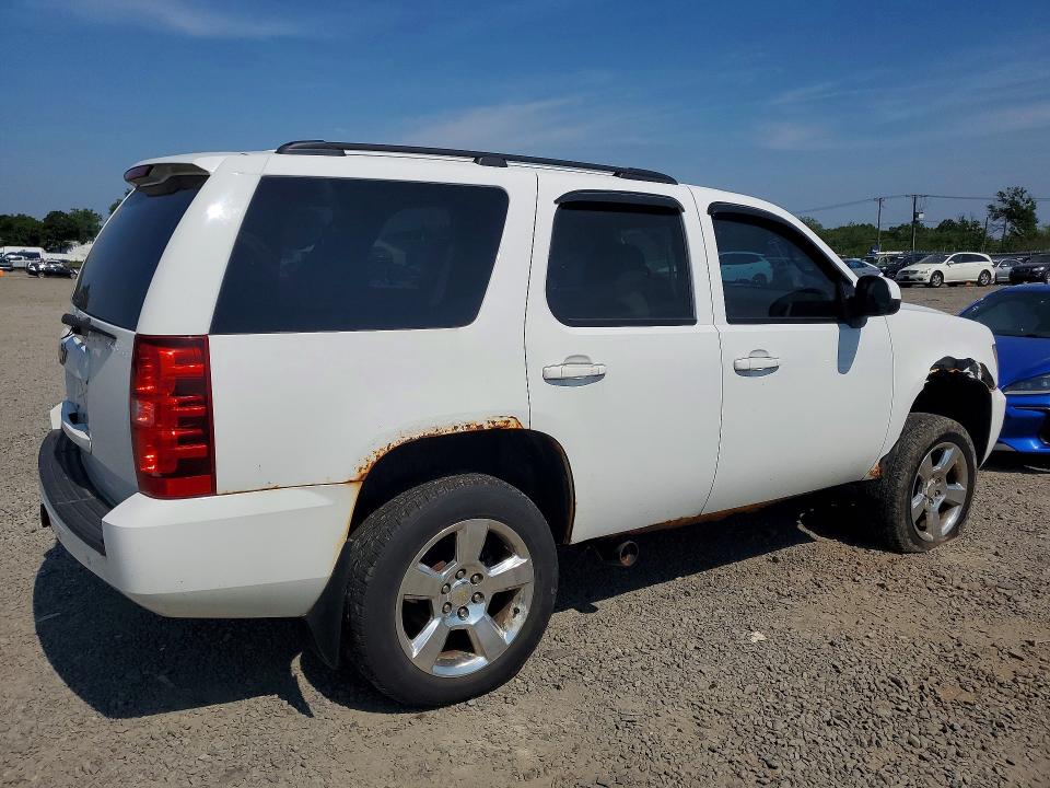 2010 Chevrolet Tahoe მანქანა იყიდება აუქციონზე, vin: 1GNUKBE00AR261956, აუქციონის ნომერი: 60961376