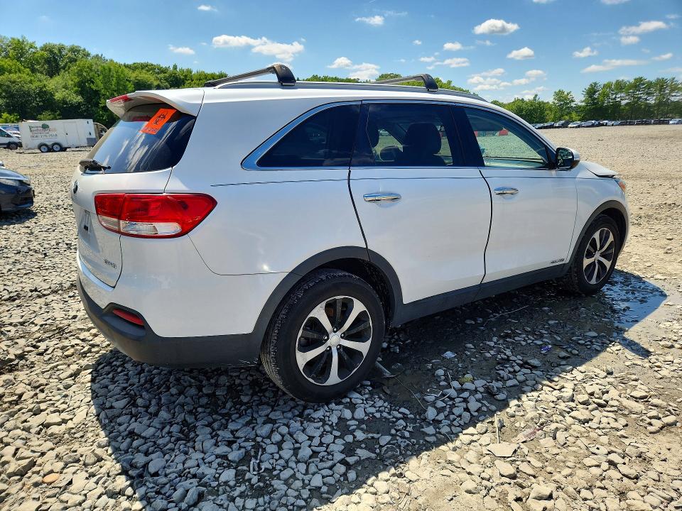 Продажа на аукционе авто 2016 Kia Sorento, vin: 5XYPHDA54GG101264, номер лота: 85633645