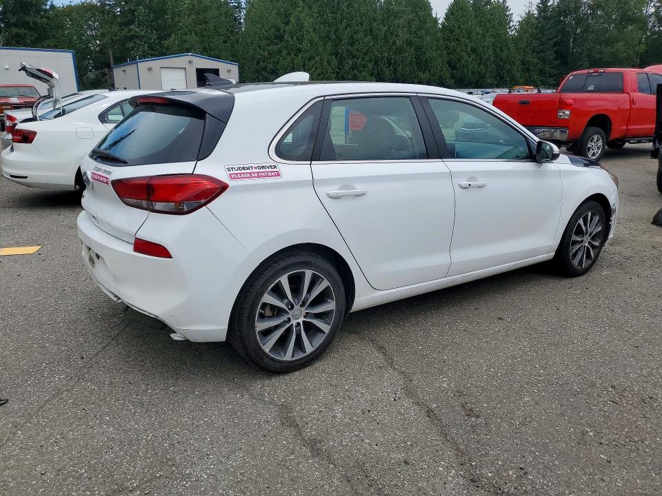 Продажа на аукционе авто 2019 Hyundai Elantra Gt, vin: KMHH35LE7KU107245, номер лота: 61220206