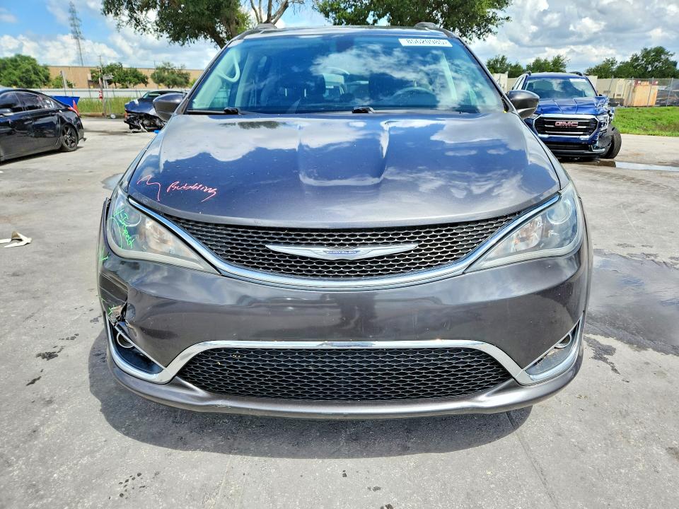 Продажа на аукционе авто 2017 Chrysler Pacifica, vin: 2C4RC1BG4HR764868, номер лота: 85620985